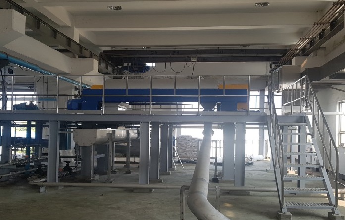 디칸터형원심탈수기